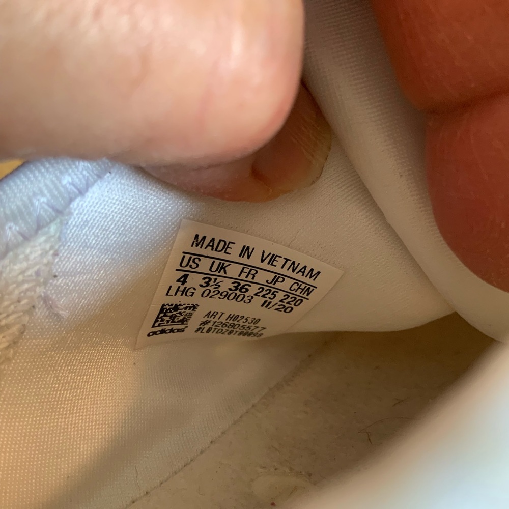 ADIDAS BOOST - Picture 14 of 16